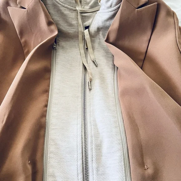 Rachel Zoe Tan Blazer - Picture 2 of 6